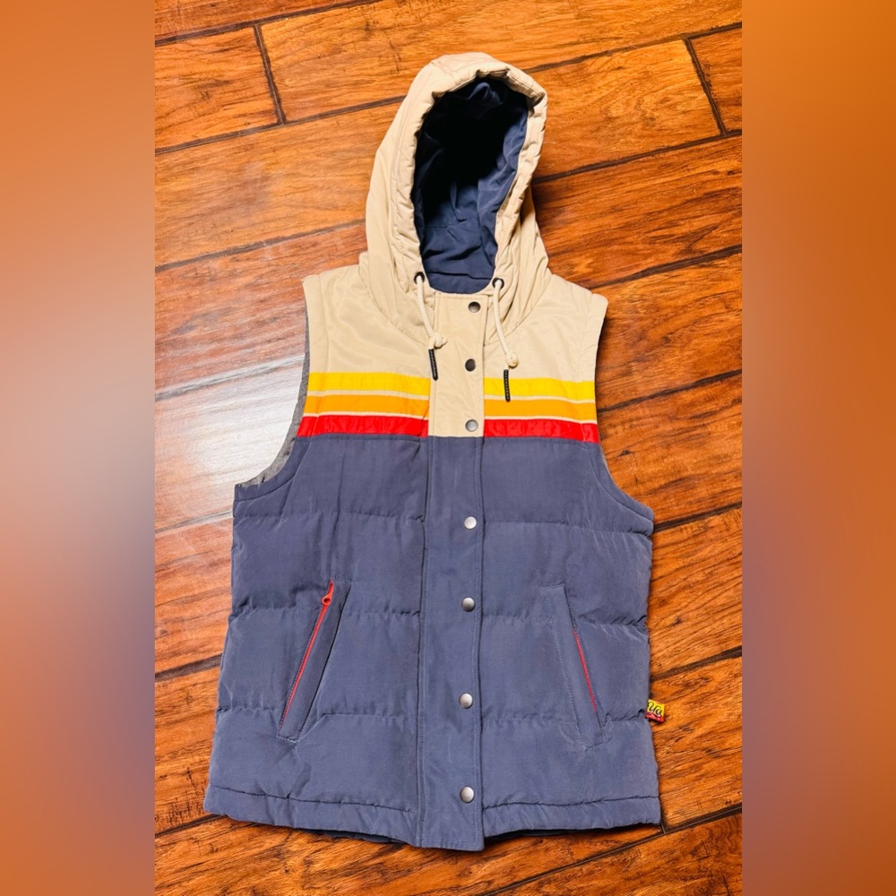 YoColorado unisex Hooded Vest- XS